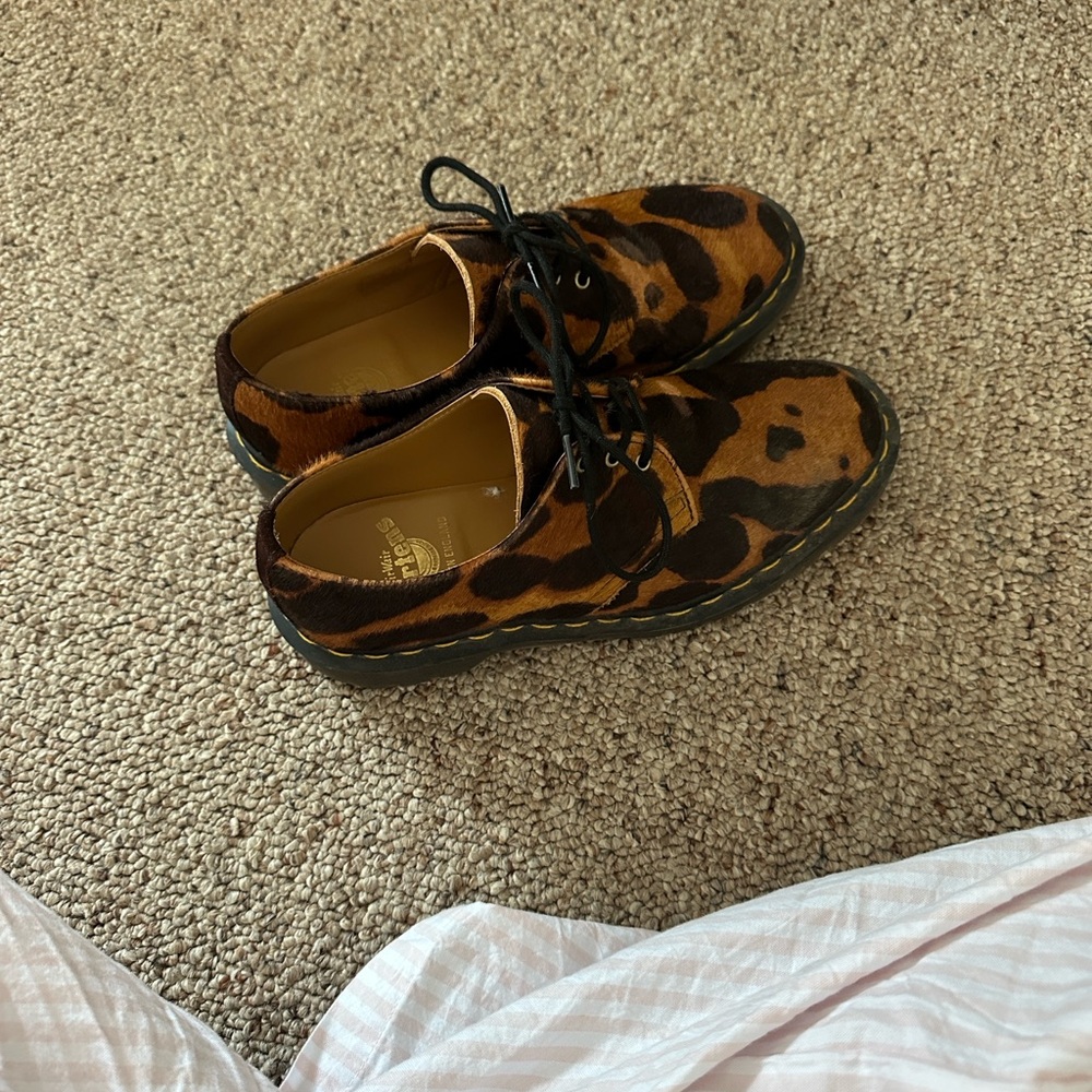 Doc Martens leopard